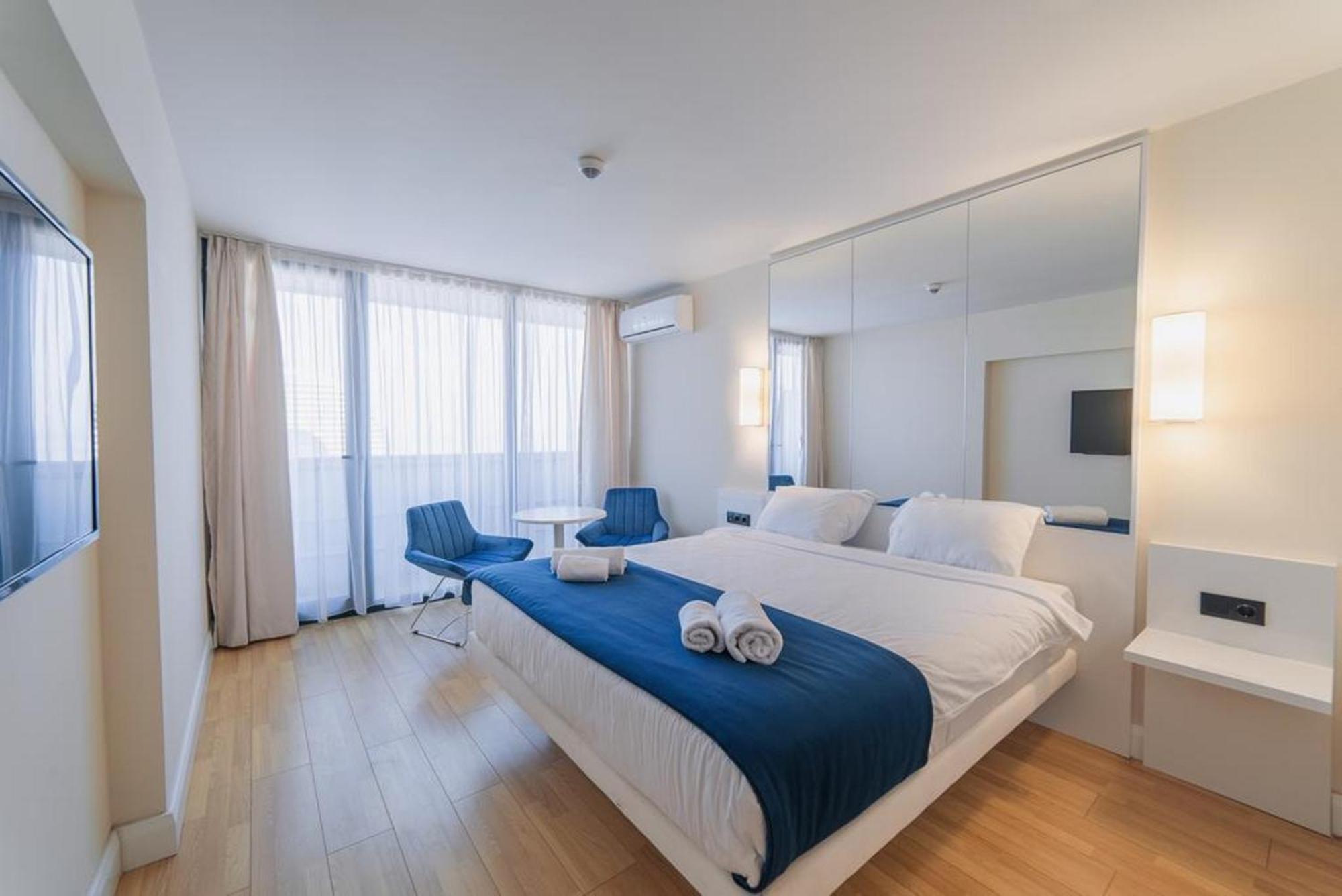 Apartmán Orbi City Twin Towers Batumi Exteriér fotografie
